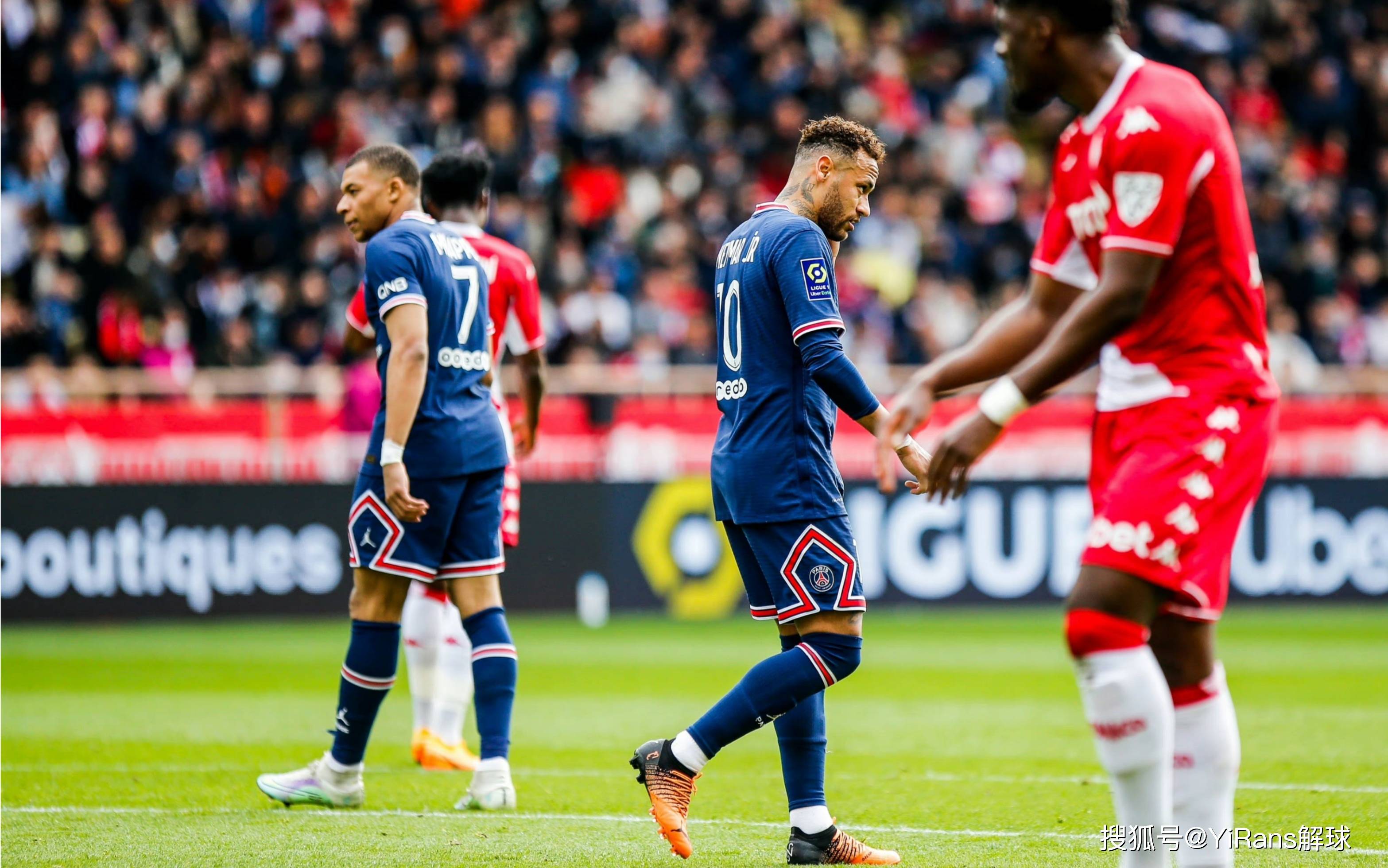 巴黎圣日耳曼足球队备战周末的比赛的简单介绍 巴黎圣日耳曼足球队备战周末的比赛的简单介绍