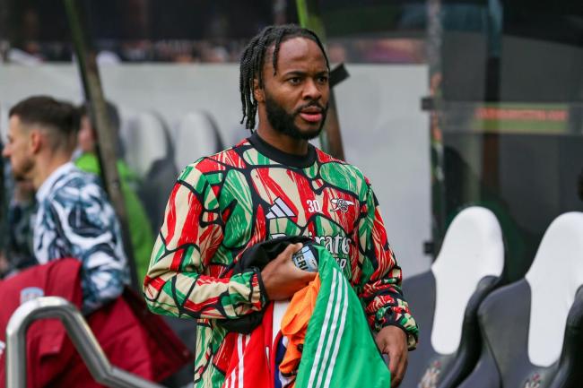 莱斯特城戴帽阿尔特面对福福德，草原之狮舞猛烈的简单介绍