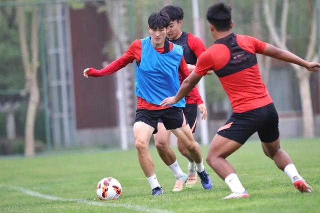 包含出场感到疲惫,球队经历险阻保持领先的词条 包含出场感到疲惫,球队经历险阻保持领先的词条