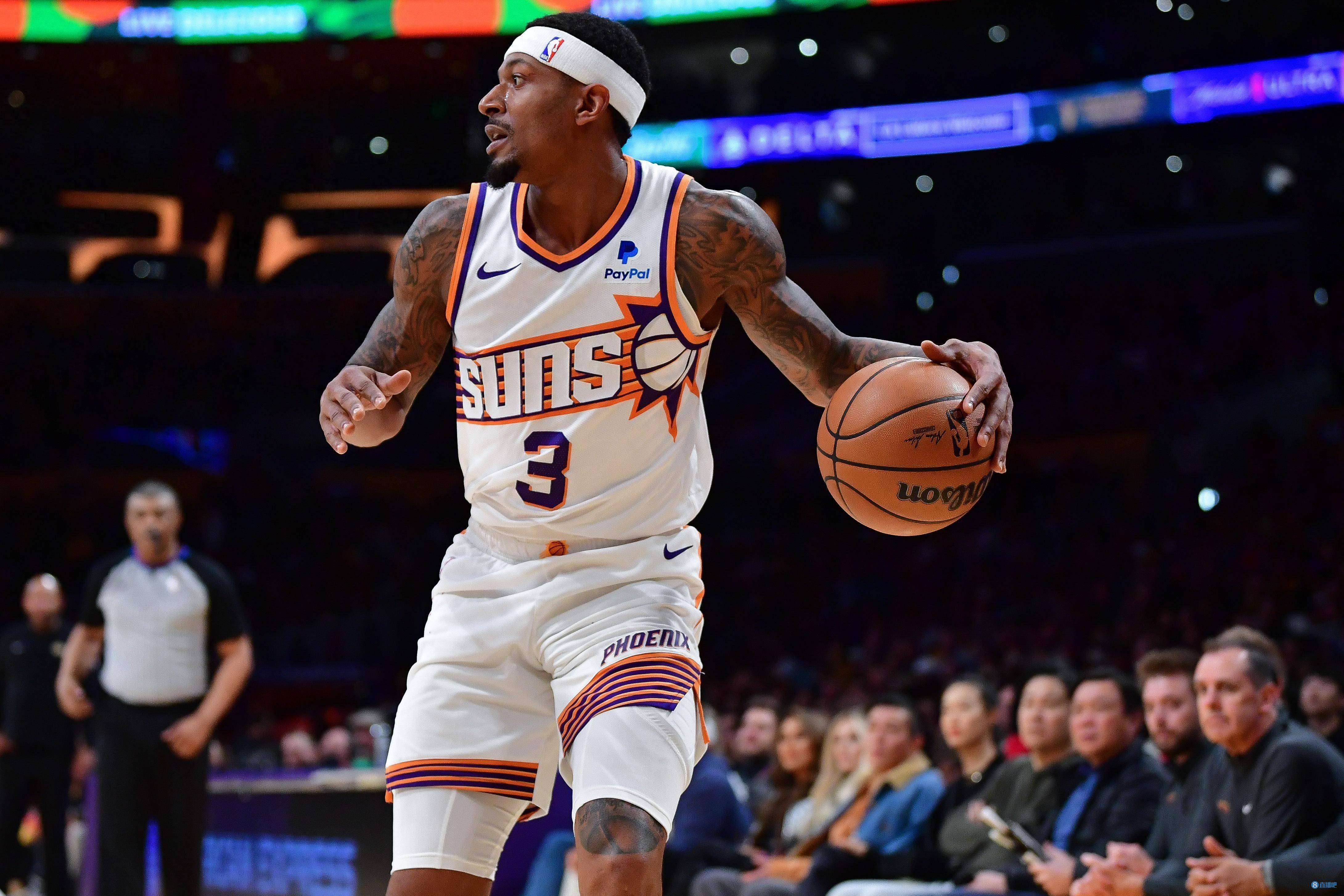 包含奇才后卫比尔:为球队带来更多得分的词条 包含奇才后卫比尔:为球队带来更多得分的词条