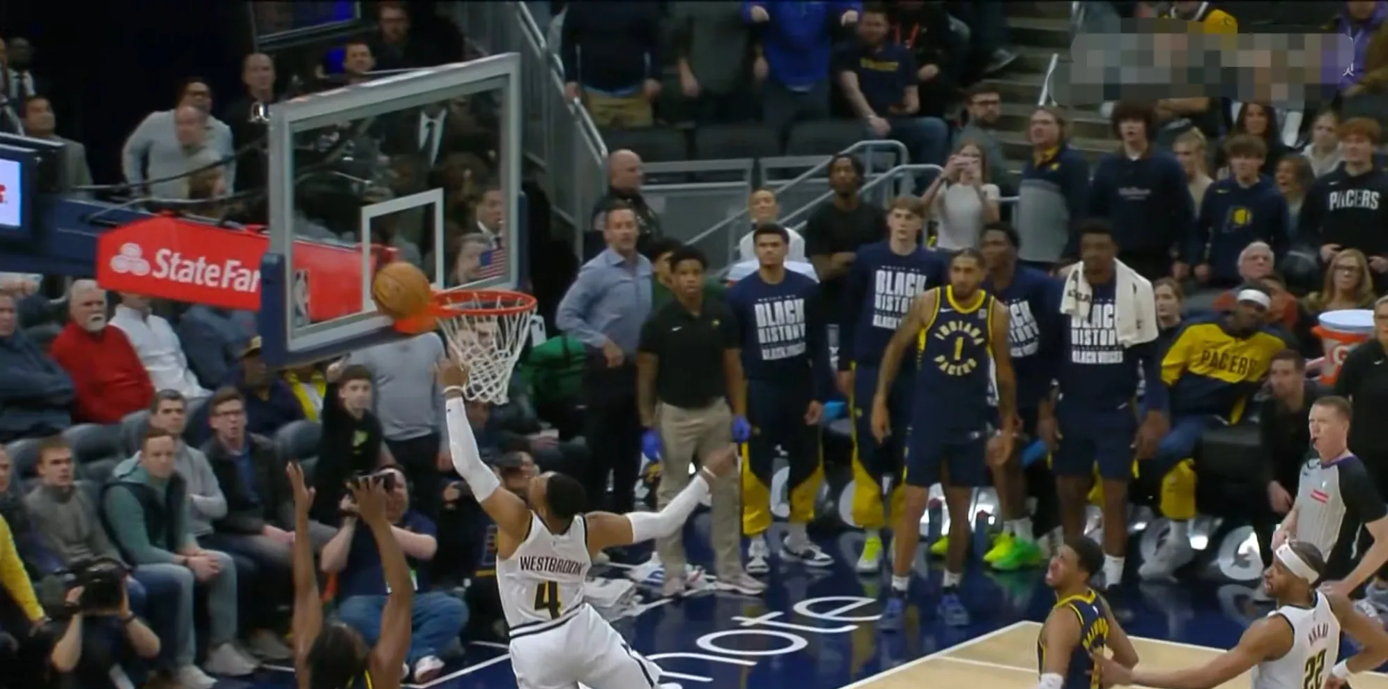 步行者客场不敌国王,遭遇两连败 步行者客场不敌国王,遭遇两连败