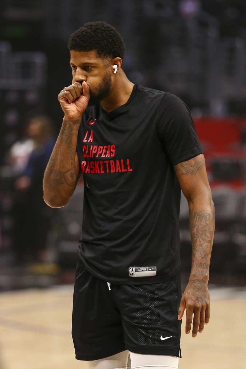 包含快船高效进攻，纵横独行侠坐拥西区榜首的词条