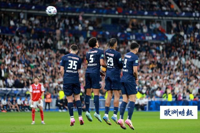 关于巴黎圣日耳曼击败马赛跻身法国杯四强的信息 关于巴黎圣日耳曼击败马赛跻身法国杯四强的信息