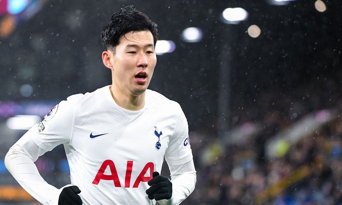 关于伯恩利连续不胜，全队士气低迷急需提振的信息