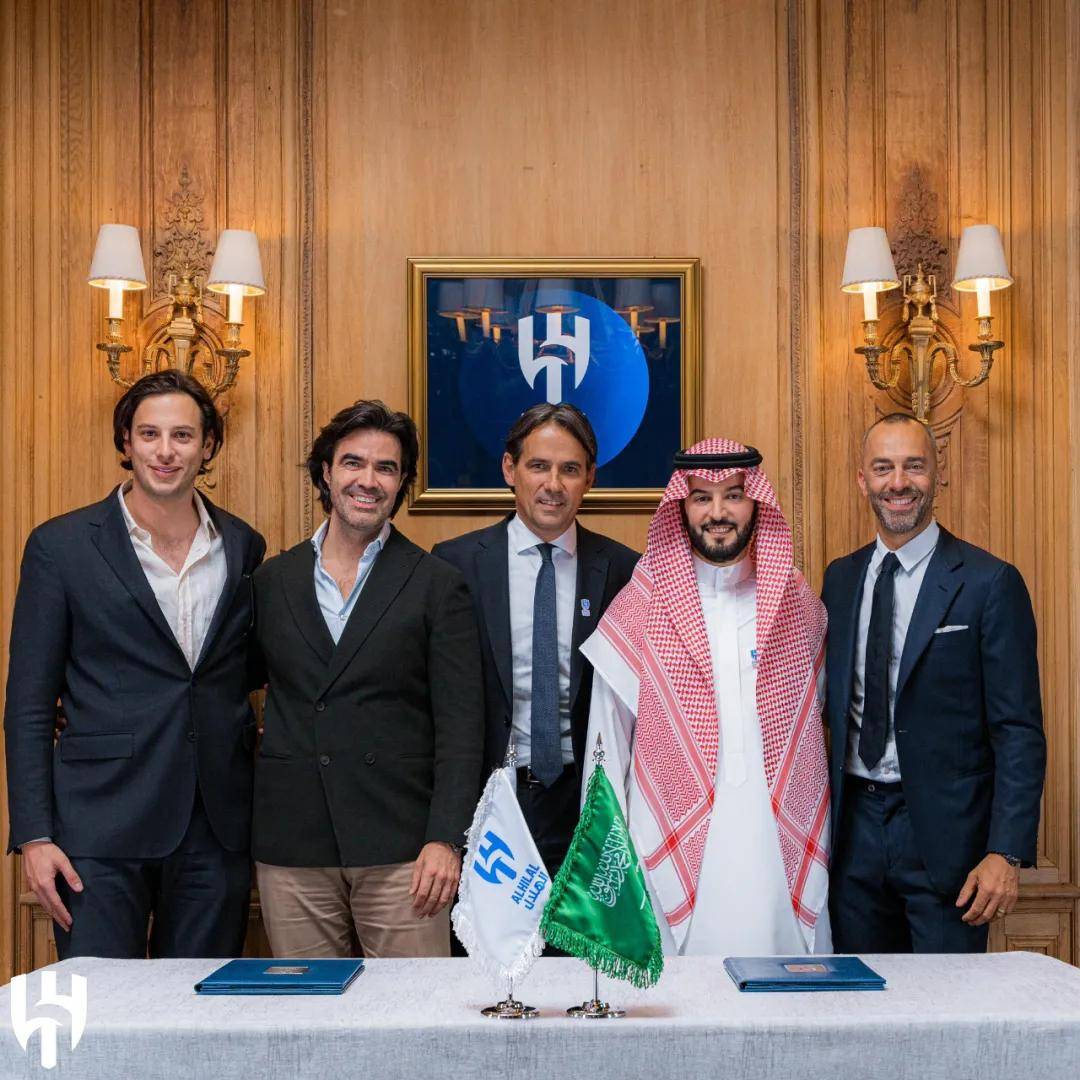 曼城力争胜巴萨,要冲击最后四强 曼城力争胜巴萨,要冲击最后四强