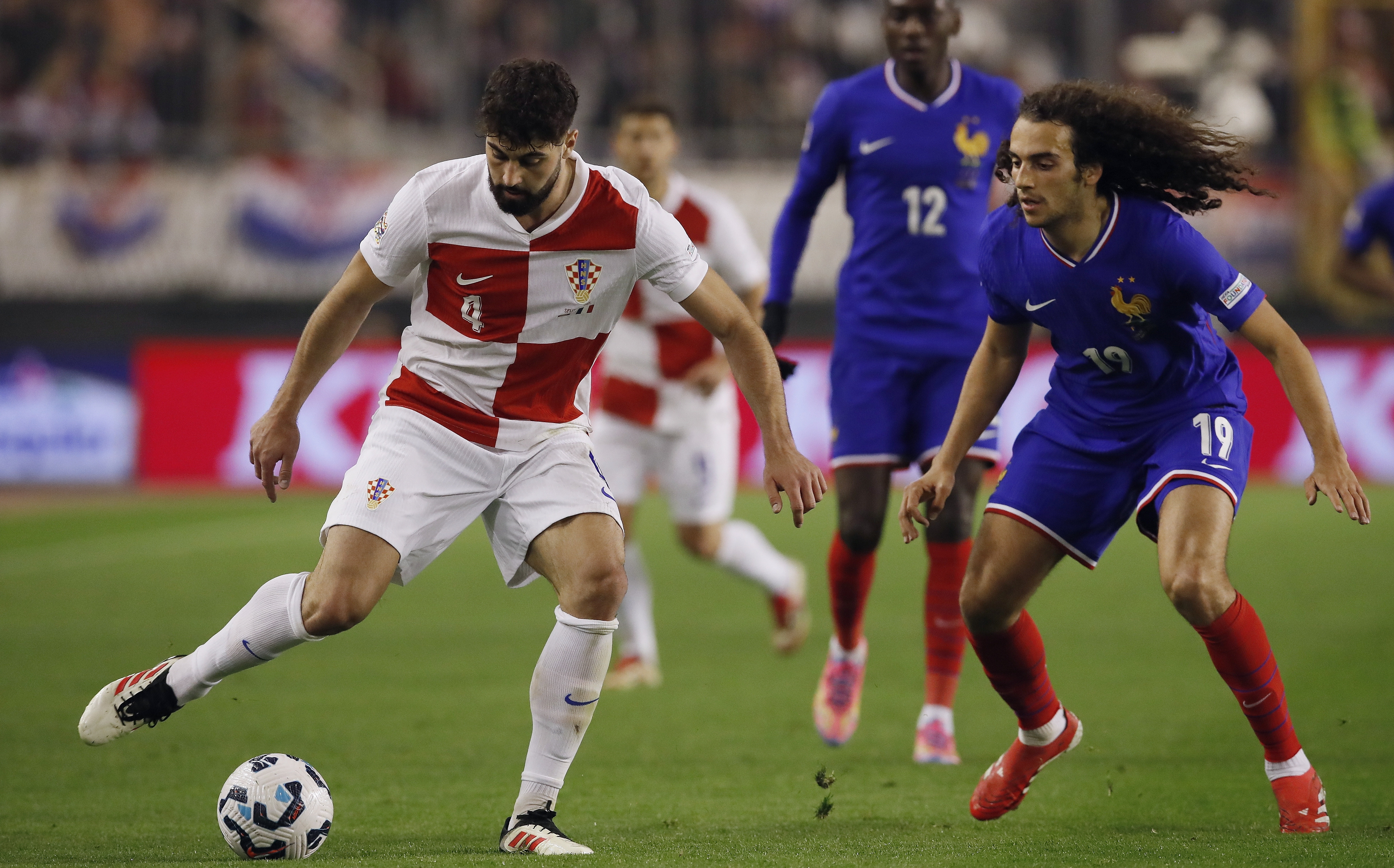 开云体育app-欧国联比赛：奥地利惨遭法国逆转，止步八强的简单介绍