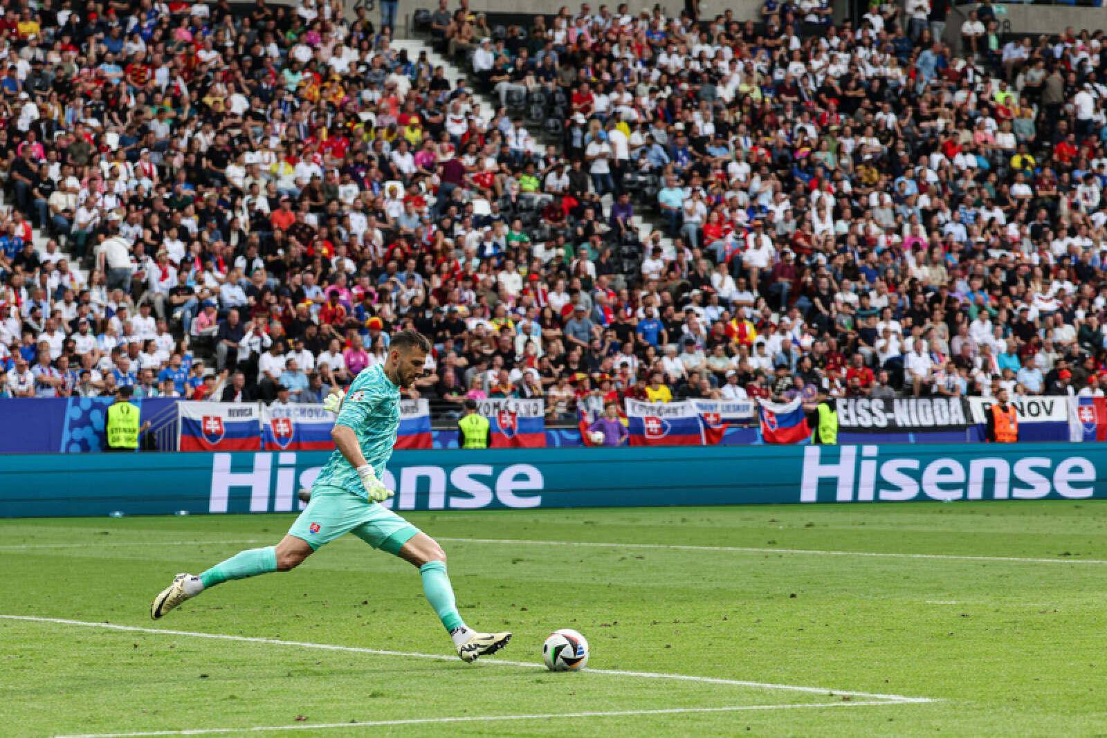 比利时战胜俄罗斯,晋级欧洲杯四强! 比利时战胜俄罗斯,晋级欧洲杯四强!