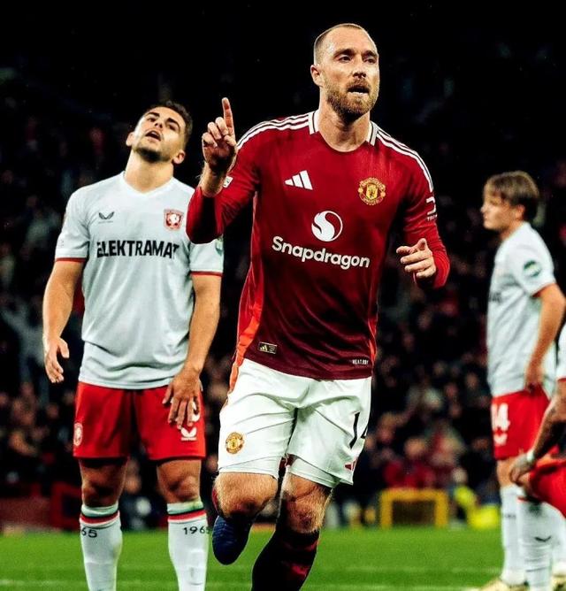 曼联爆冷负于对手,战绩堪忧 曼联爆冷负于对手,战绩堪忧