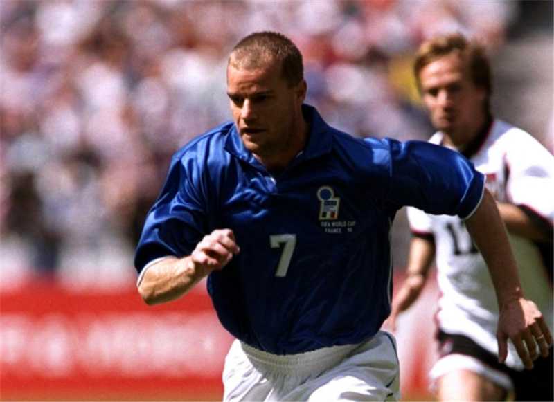 马尔蒂尼率尤文图斯晋级下一轮 马尔蒂尼率尤文图斯晋级下一轮