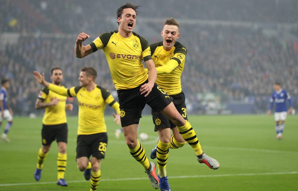 开云官网-德国超级杯决赛胜利者将获封，拜仁慕尼黑对阵多特蒙德的简单介绍