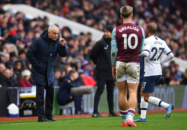 独行侠被爵士完胜，卢卡斯遭遇了尴尬