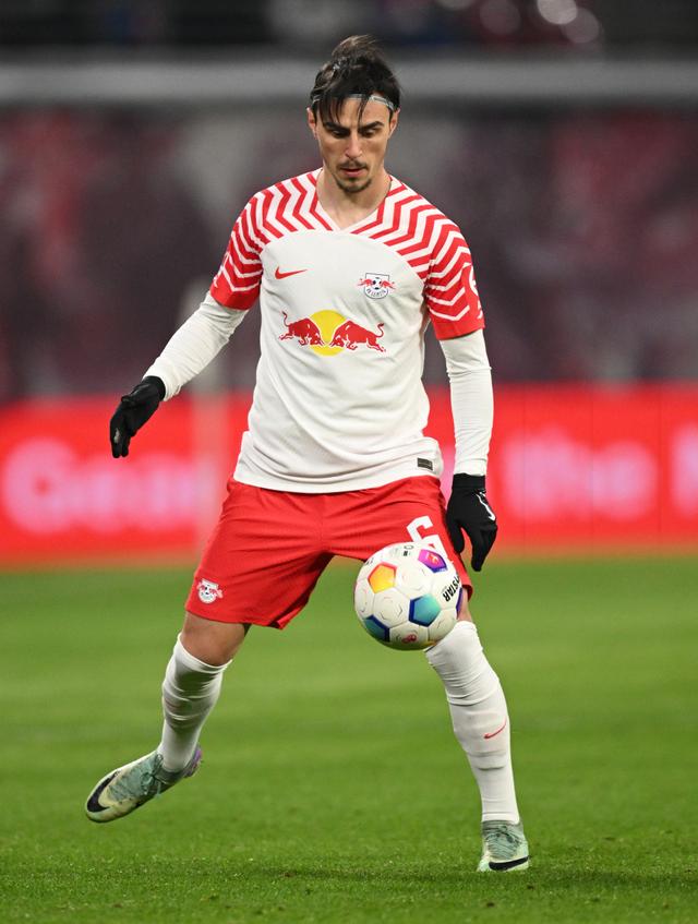 包含RB莱比锡继续保持不败势头，取得胜利的词条