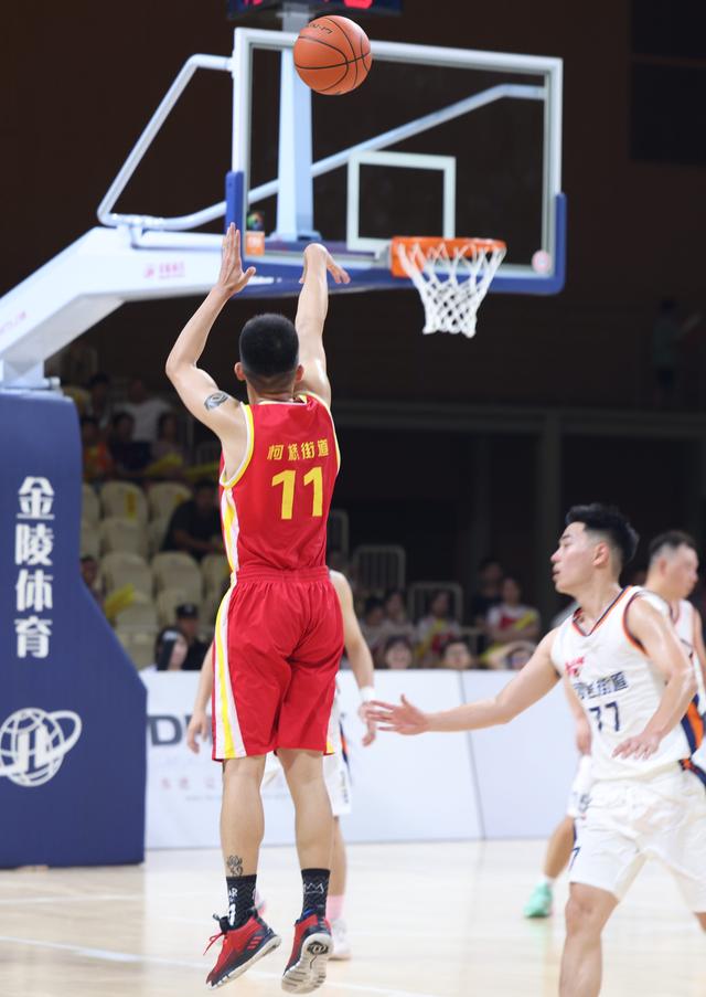 开云体育APP下载-包含紧张时刻紧张对决，新赛季开球即将到来的词条