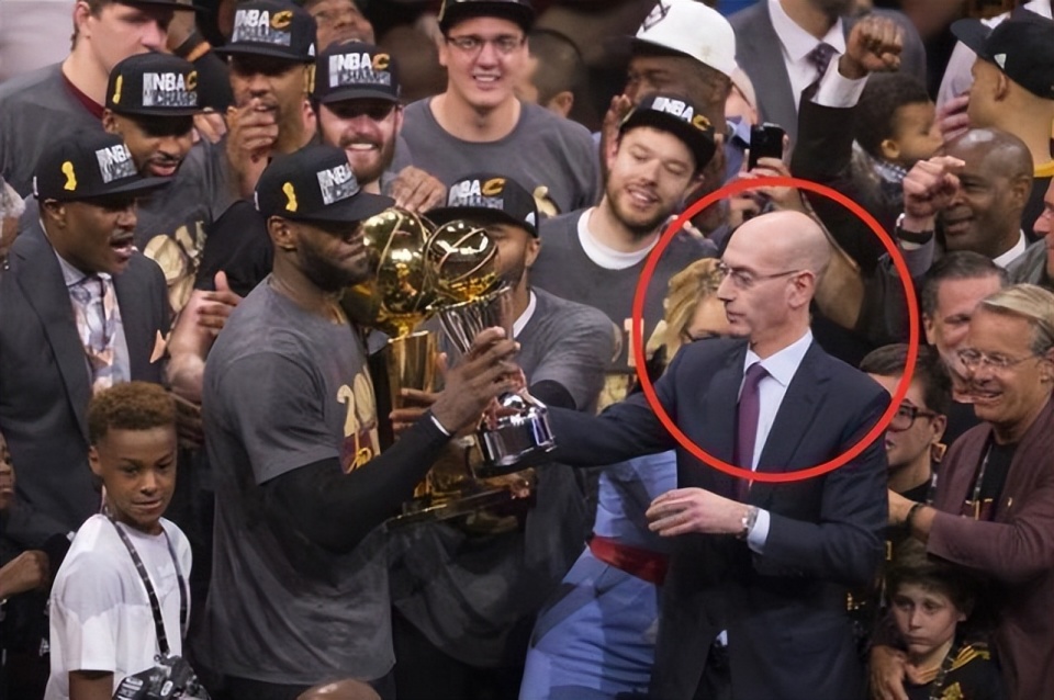 骑士奋战夺冠,三对三篮球再上巅峰 骑士奋战夺冠,三对三篮球再上巅峰