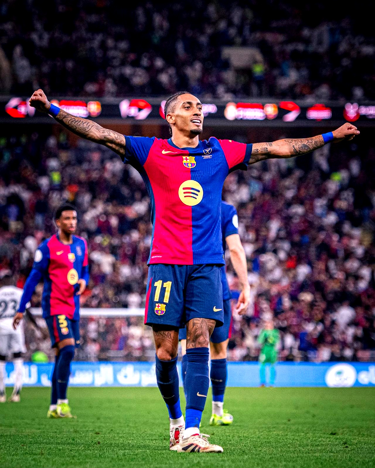 巴萨轻取马竞,哈兰德乌龙送礼世界杯 巴萨轻取马竞,哈兰德乌龙送礼世界杯