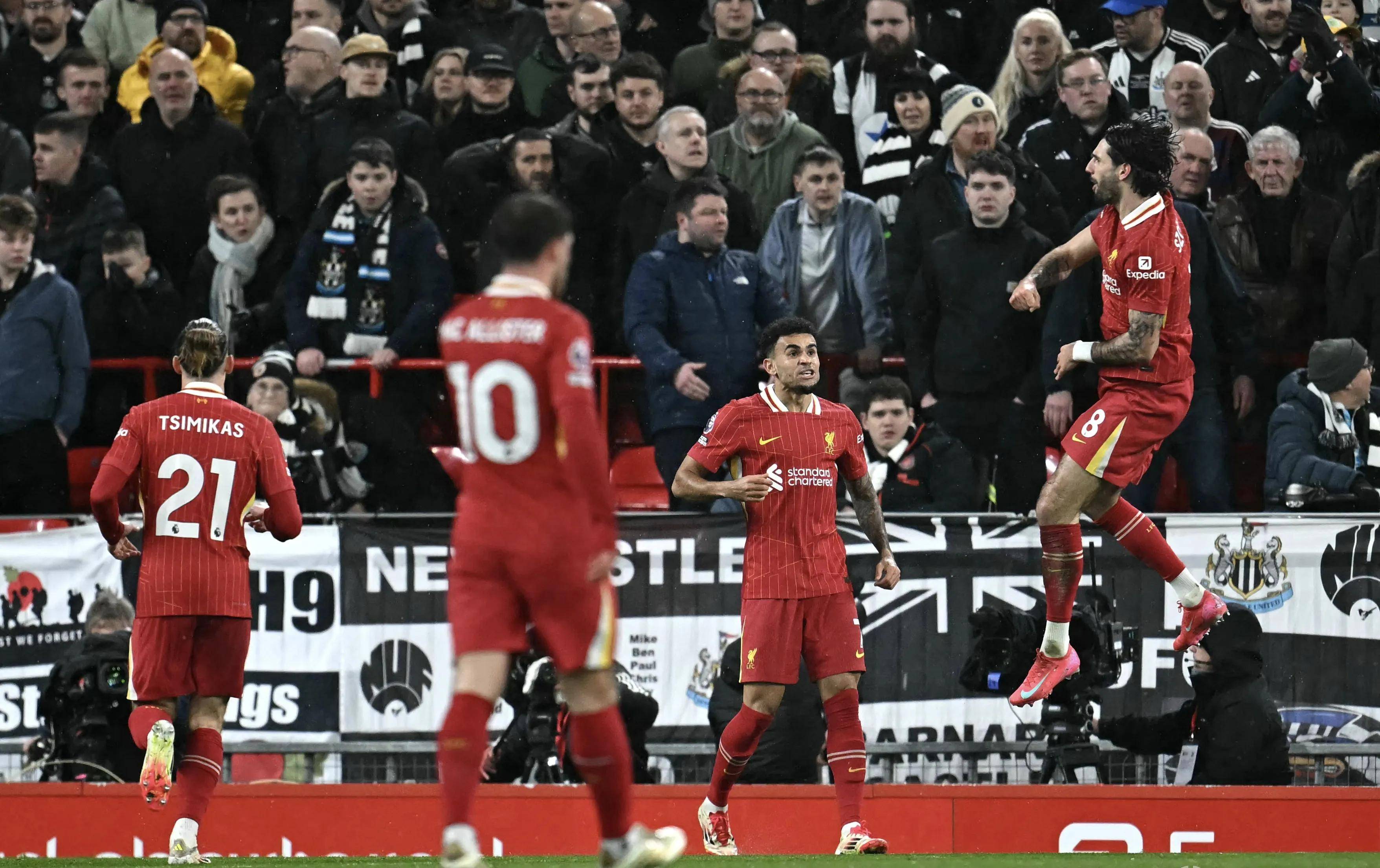 利物浦客场大破诺里奇城，继续领跑英超积分榜！的简单介绍