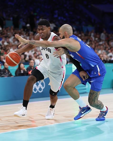 开云体育登录-意大利遭遇捷克挑战，难分胜负展开激战