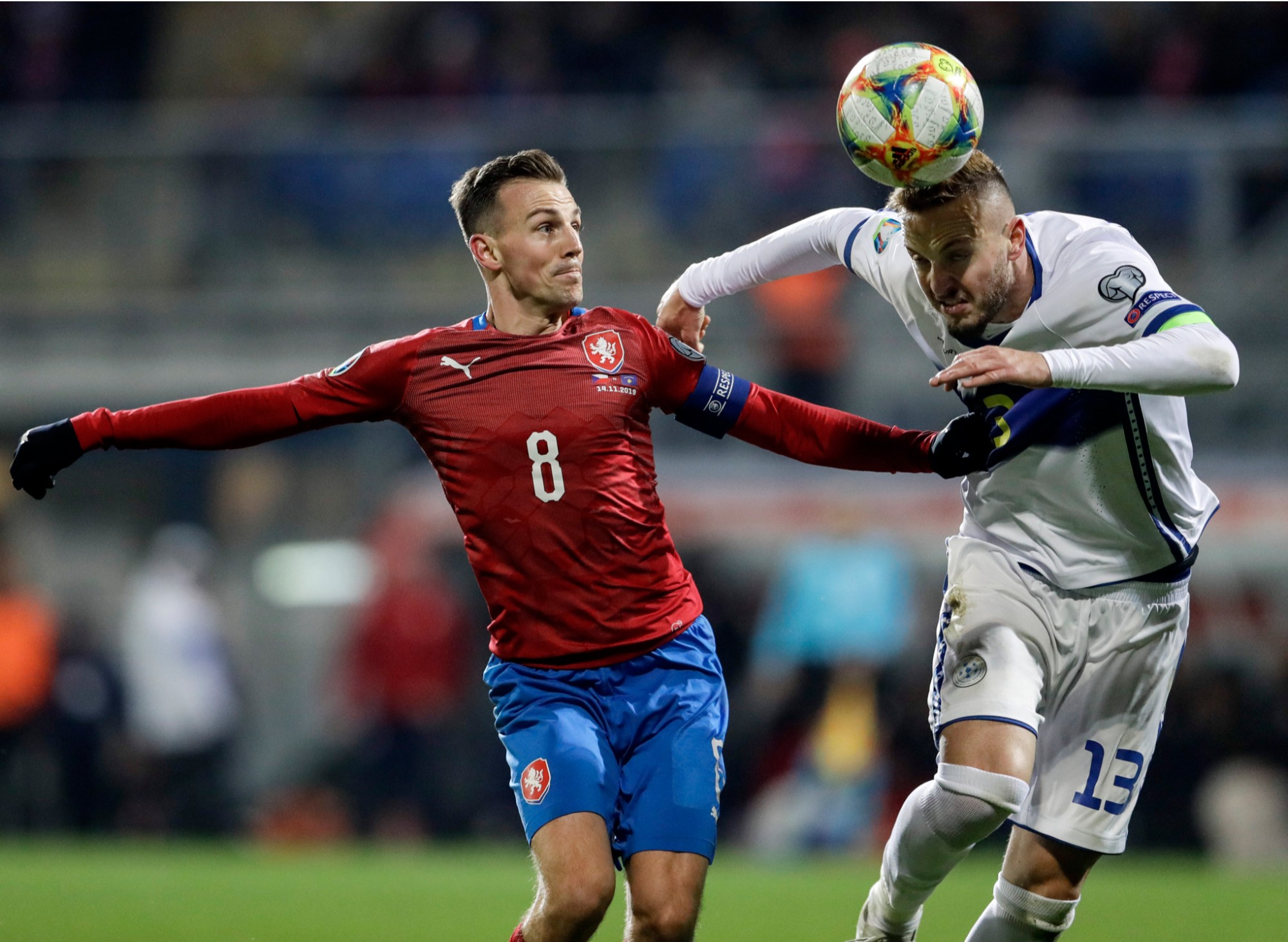 意大利遭遇捷克挑战,难分胜负展开激战 意大利遭遇捷克挑战,难分胜负展开激战