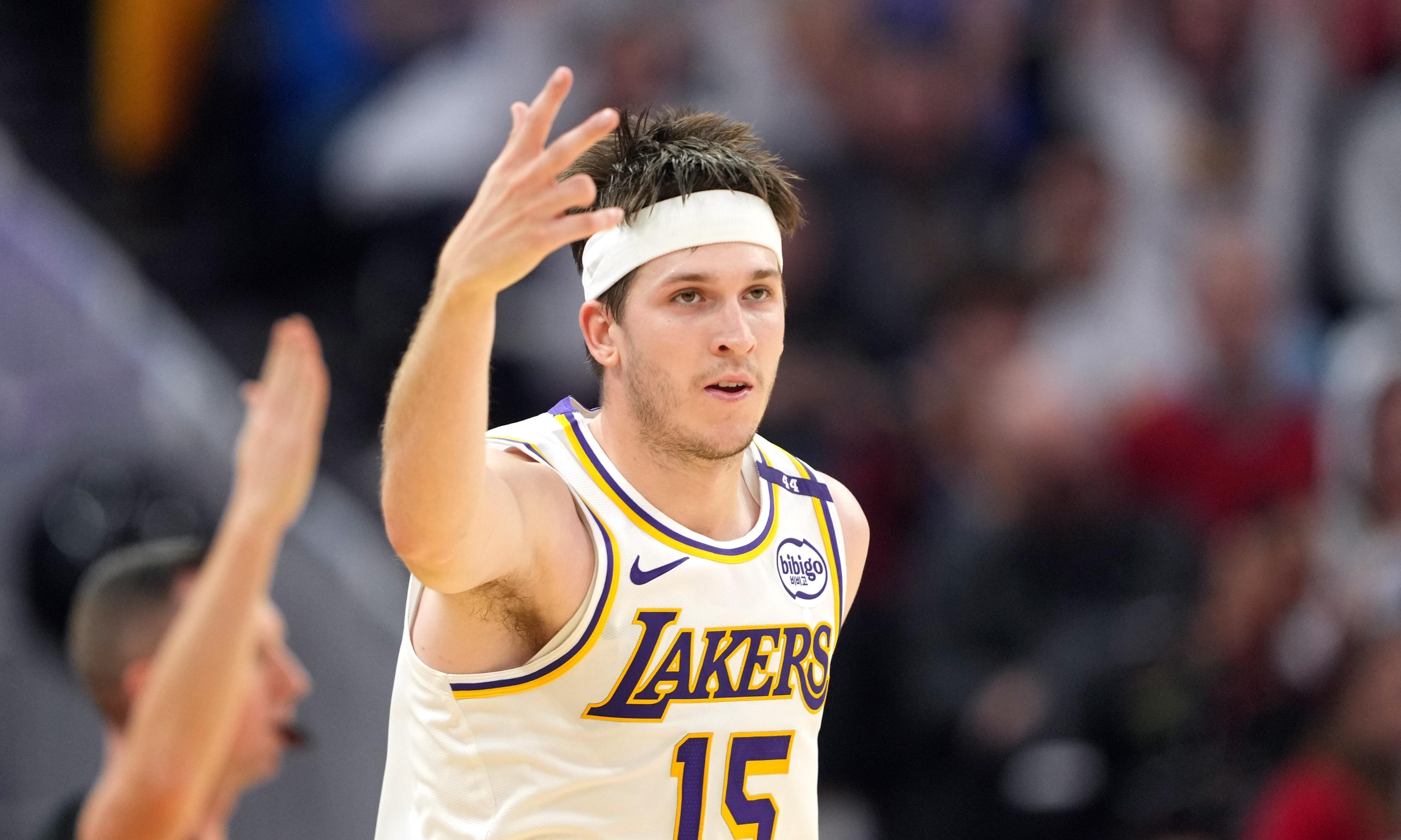 关于开拓者前锋表现出色,带领球队击败国王的信息 关于开拓者前锋表现出色,带领球队击败国王的信息