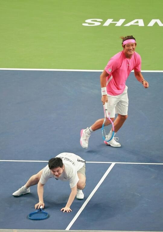 开云体育平台APP-包含法国网球队险胜德国网球队，费德勒送出助攻的词条