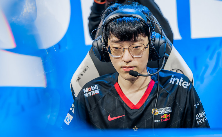 DK横扫EDG,Scout高光表现的简单介绍 DK横扫EDG,Scout高光表现的简单介绍