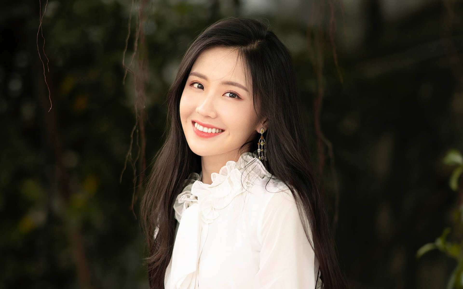 开云体育登录-绿茵博弈的制胜法则，法国体系化压制下的尼日利亚困局，与范戴克式孤勇的现代足球启示