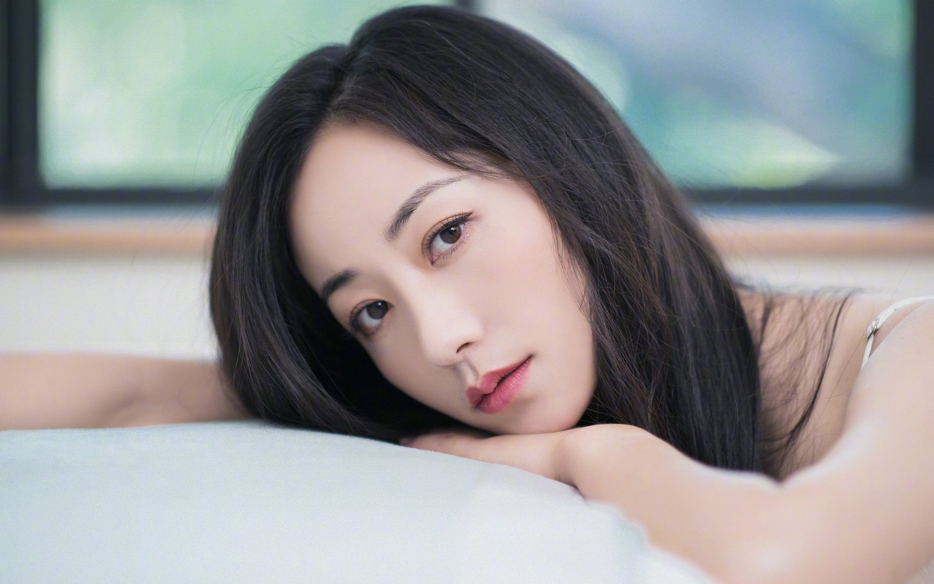 双线战场，一种英雄主义，当掘金碾压山西，利拉德照亮欧冠