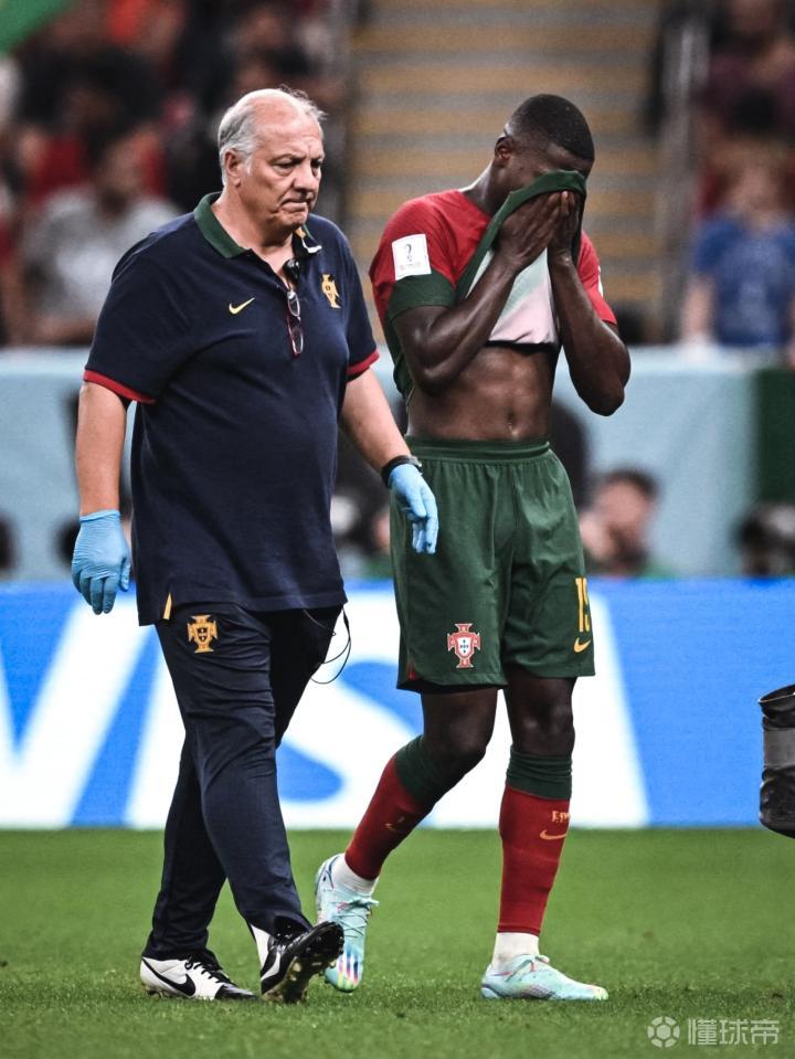 葡萄牙全面压制巴黎，久保建英稳定输出不掉线